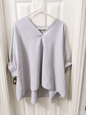 Zenana Light Gray V-Neck Flowing Dolman Blouse